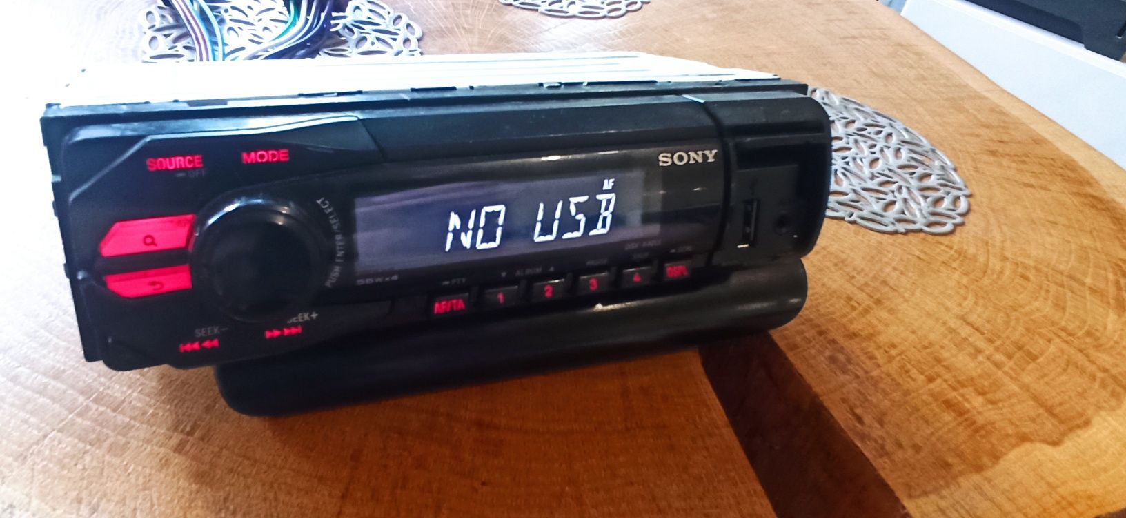 Radio samochodowe Sony DSX-A40UI, MP3, USB, kostka iso, używane