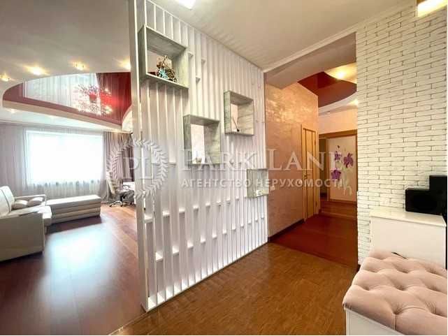 Оболонська Набережна, 3. Оазис. Оболонські Липки