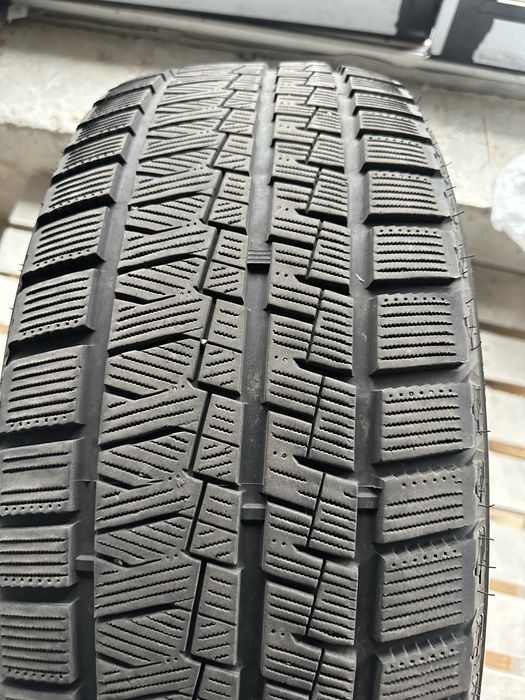 Зимова гума Kapsen