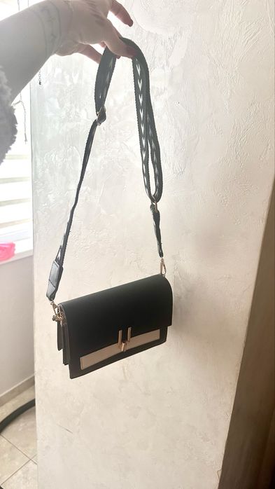 Продам сумку,стан нової