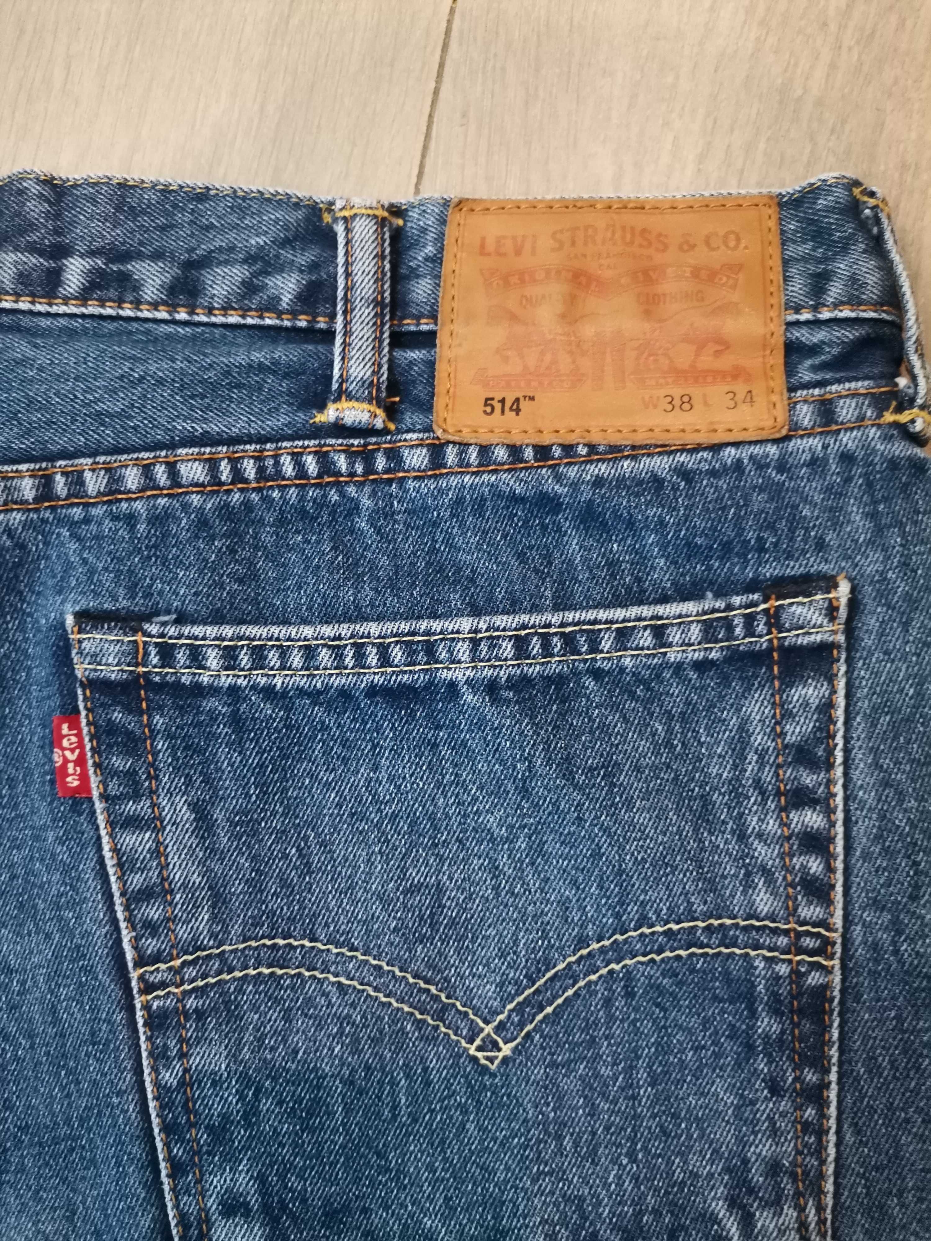 Vende-se calças de ganga LEVI'S 514 Tamanho W38, L34