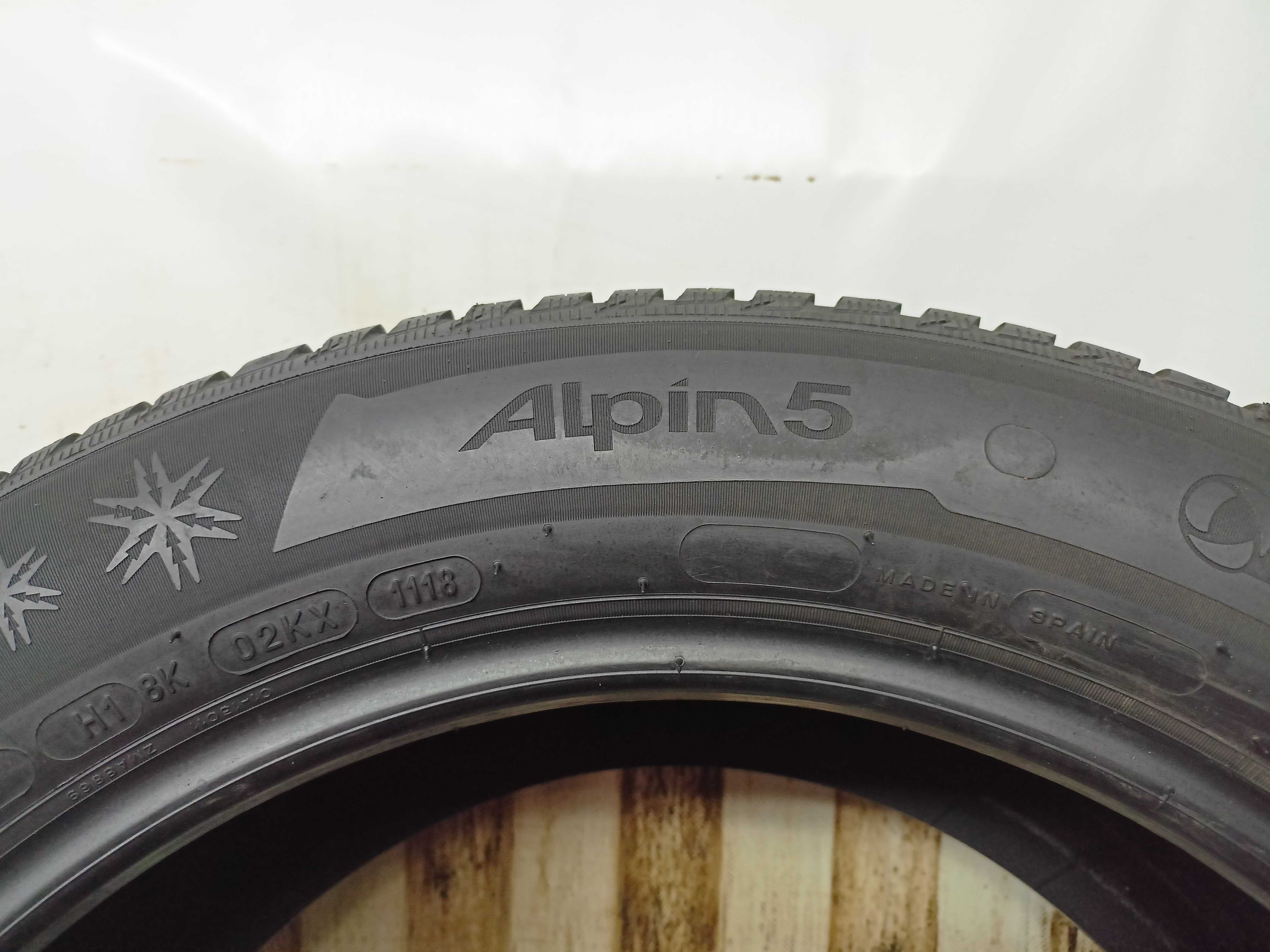 Michelin Alpin 5 225/55/17 2018r. 97H 7,2mm (4477)