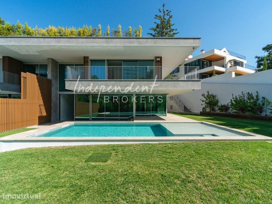 Apartamento Duplex T4 Com Piscina