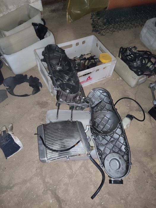 Aprilia scarabeo części