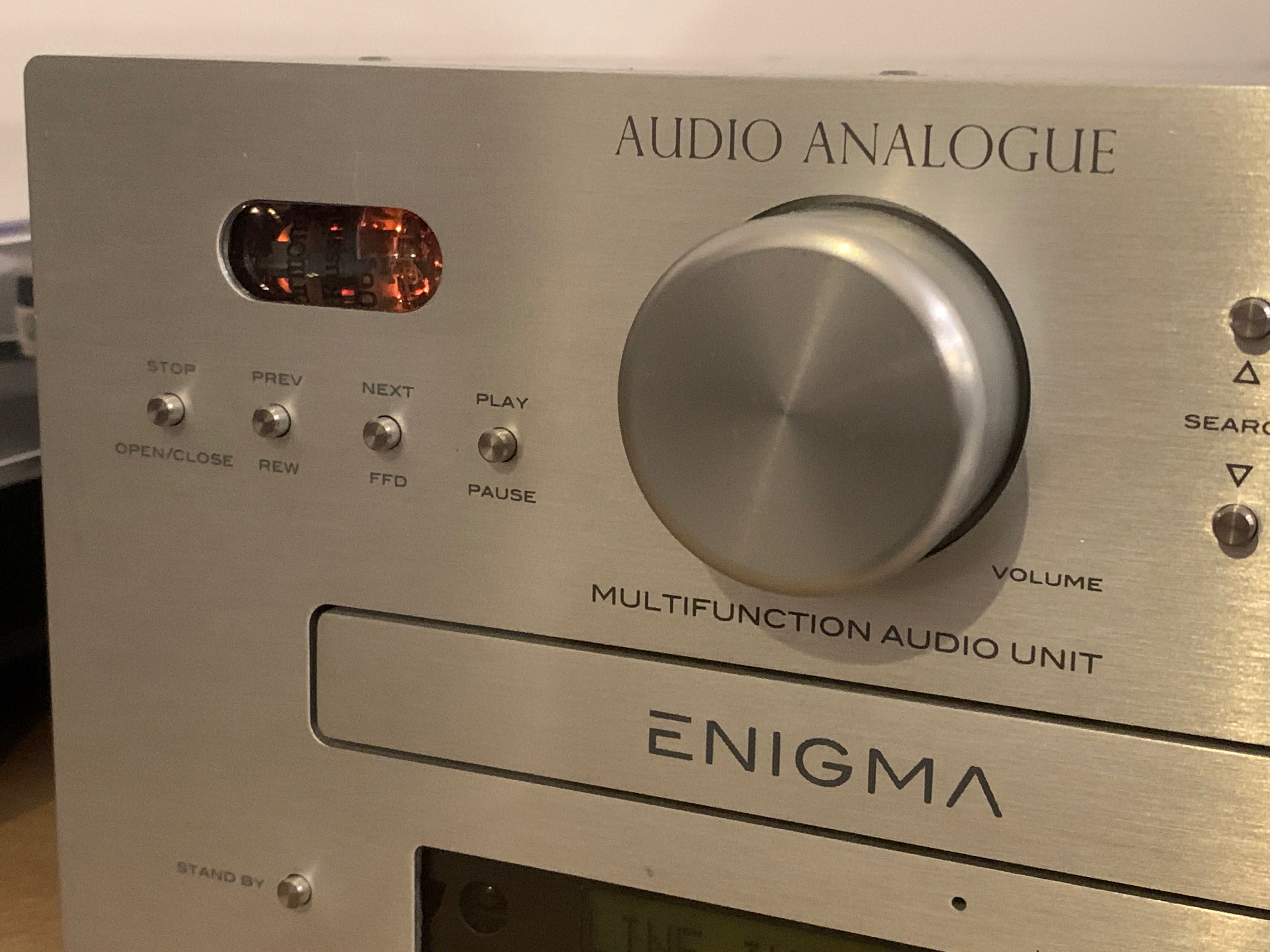 Audio Analogue Enigma - hybryda lampowa, wzmacniacz, CD, tuner.