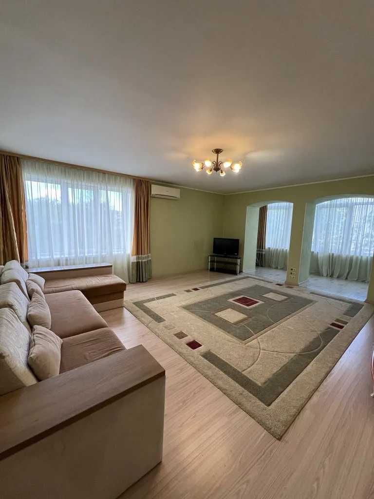 Продам просторную 4к квартиру на Казакова (гагарина/диит/парк дну)