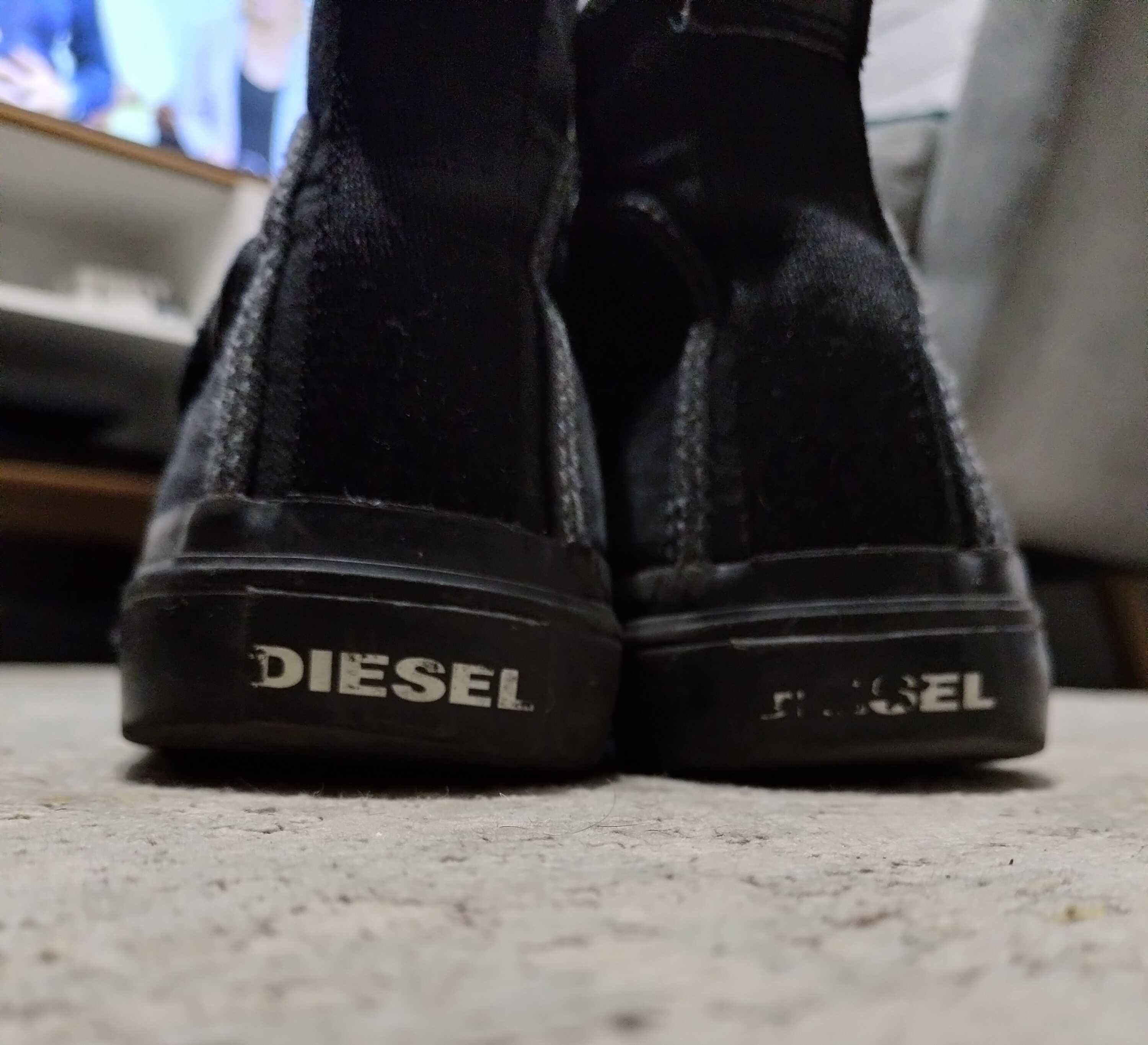 Trampki Diesel Astico rozmiar 40