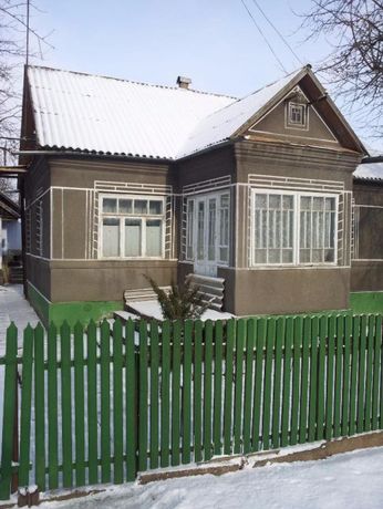 Продам будинок в м. Дунаївці