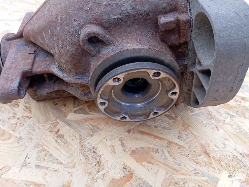 Dyfer dyferencjal most tylny BMW E60 E61 2.5d 3.0d M57 2,47
