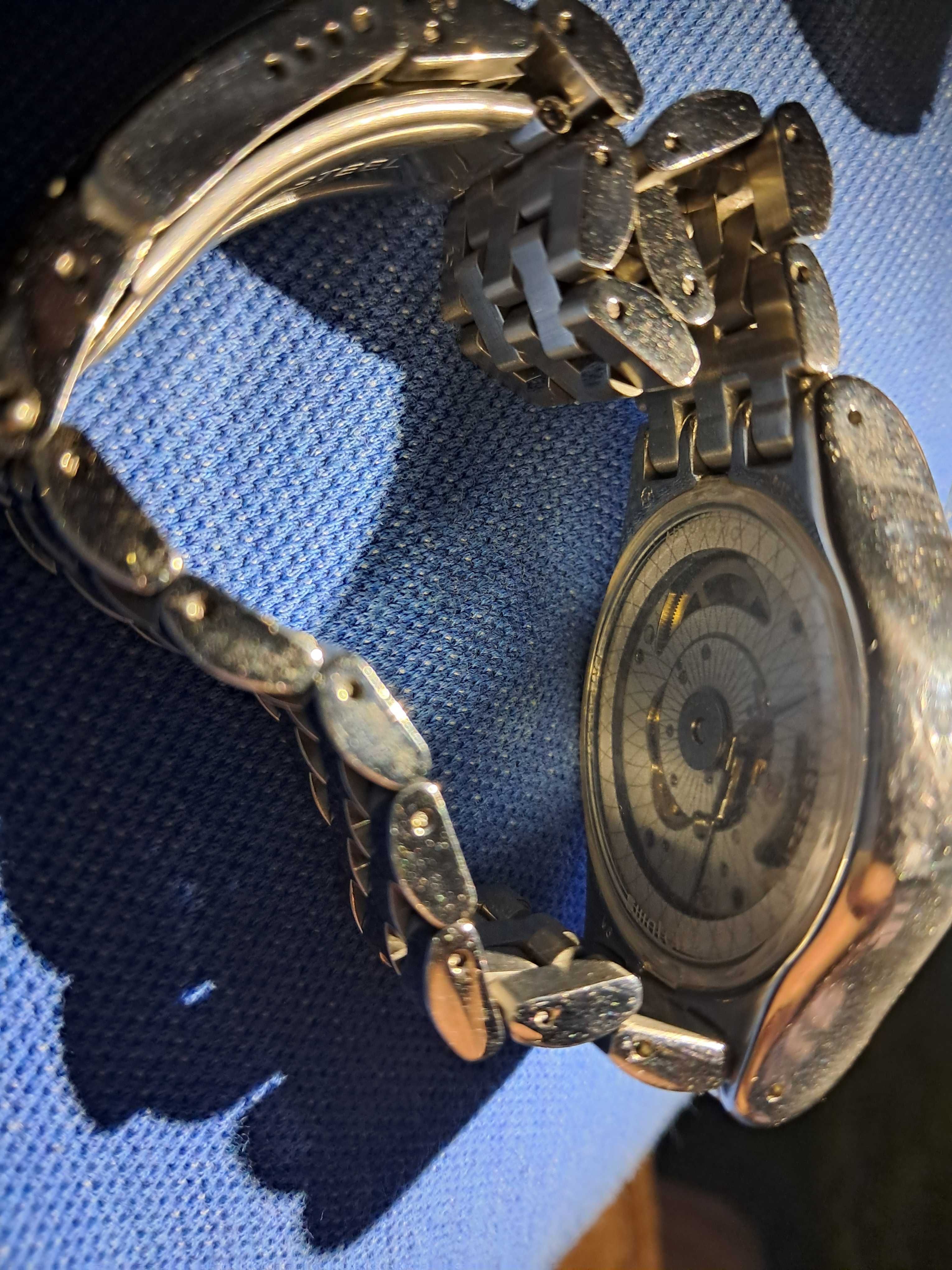 Relogio usado swatch a corda