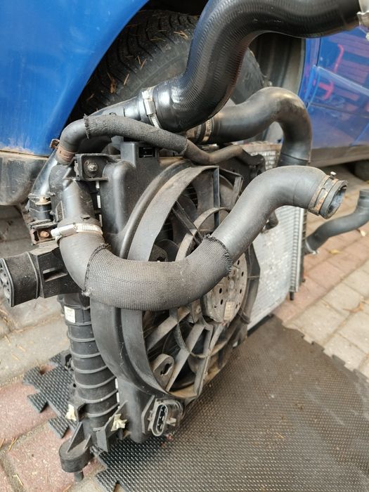 Opel Astra H 1.9cdti 120km- Z19DT-zestaw chłodnic - duży fmic od 150km