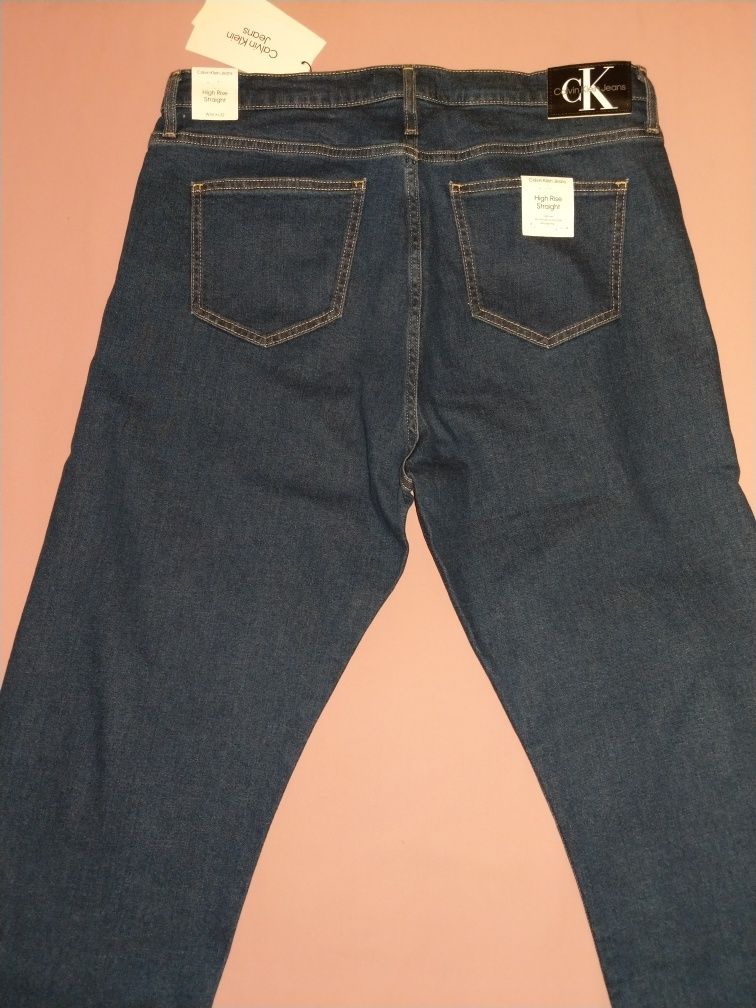 Wyprzedaż spodnie męskie Calvin Klein Jeans.