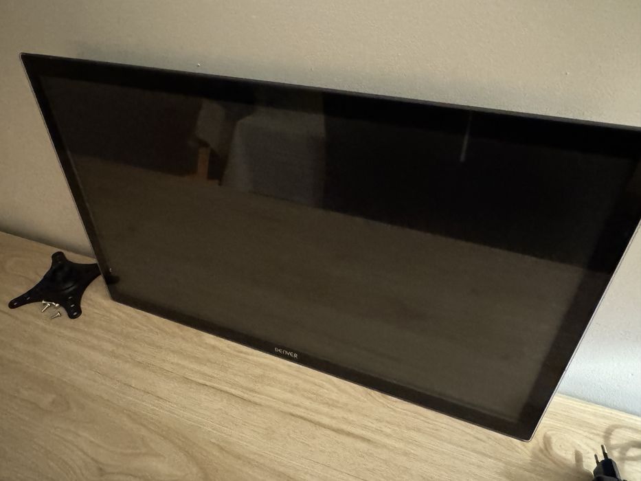 TV Led Full HD 24” Denver