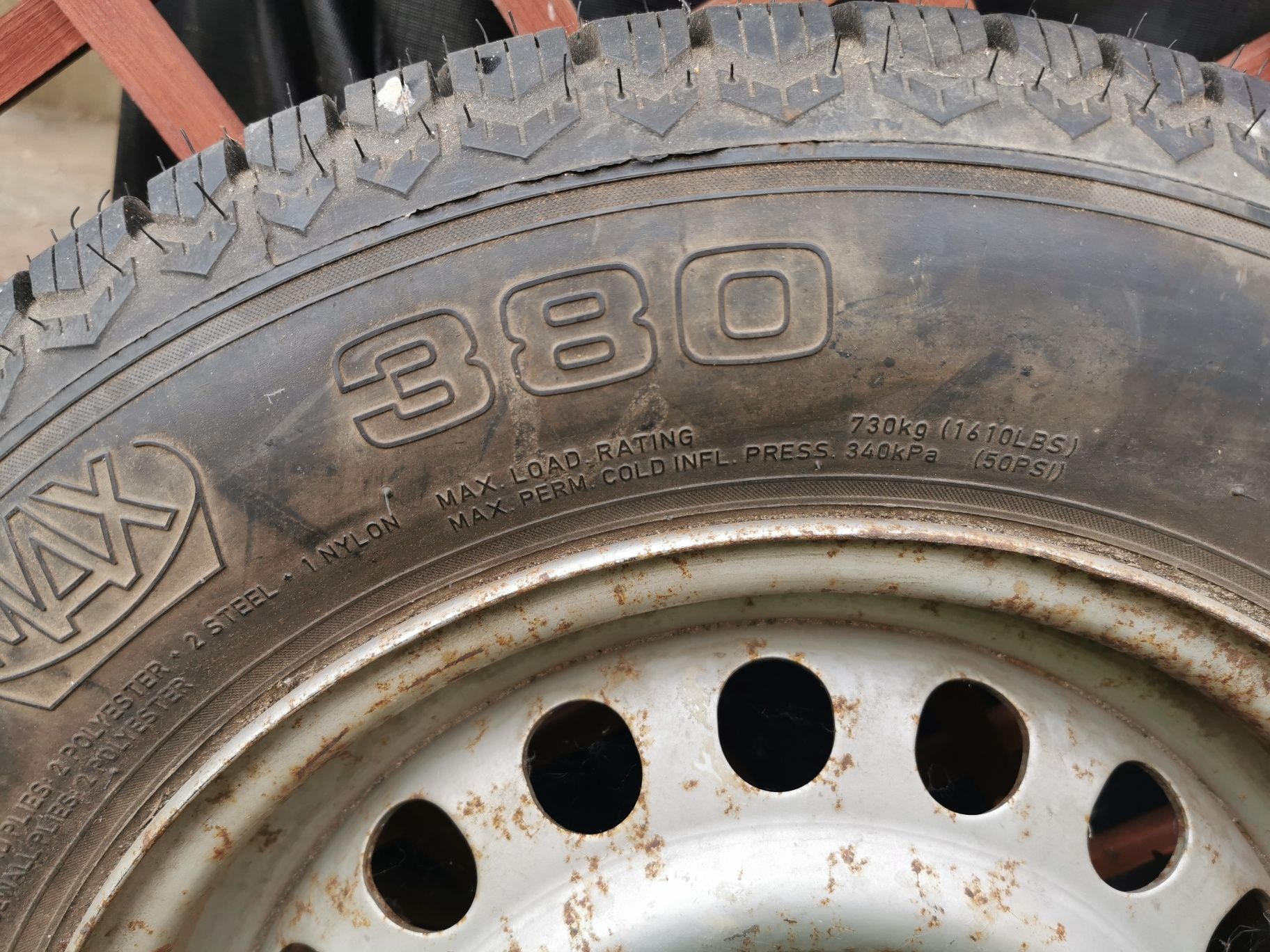 Koło zapasowe rozmiar 195 75 R15