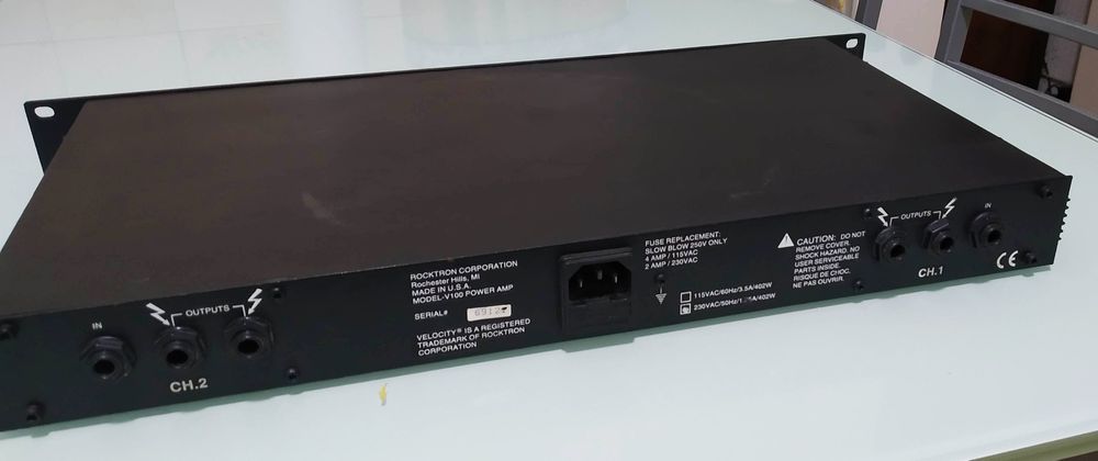 Rocktron velocity 100 stereo - boss - MXR - line6