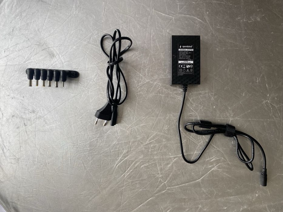 Універсальний адаптер для ноутбука Gembird NPA-AC3, майже новий