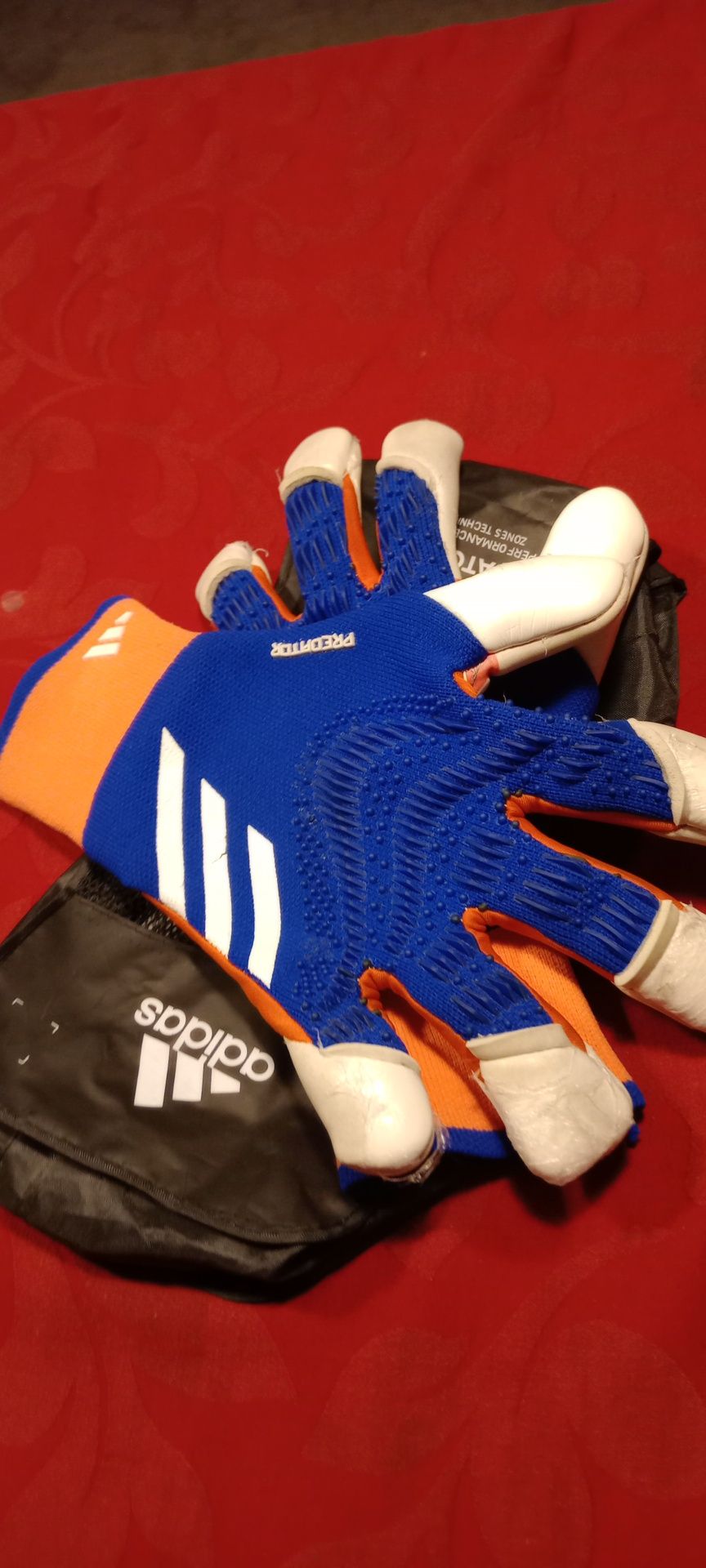 Luvas Adidas Predator como Novas
