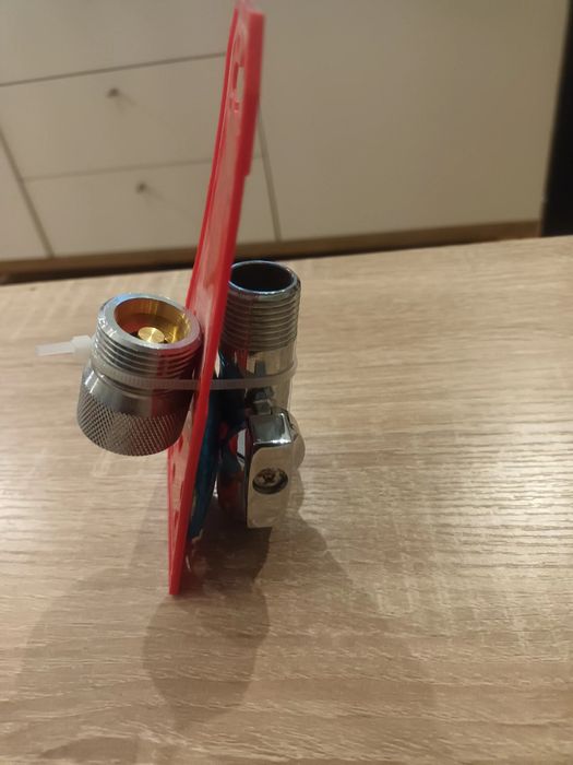 Aquastop +zawór  kątowy  1/2x3/4 Blister