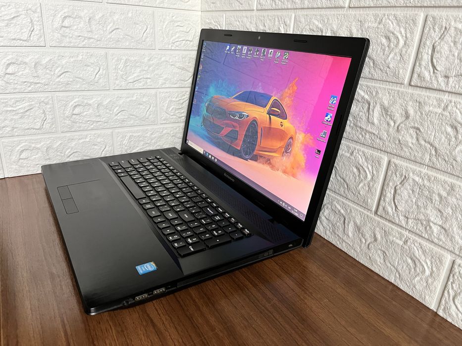 Lenovo с большим экраном 17” + SSD + игры + комплект