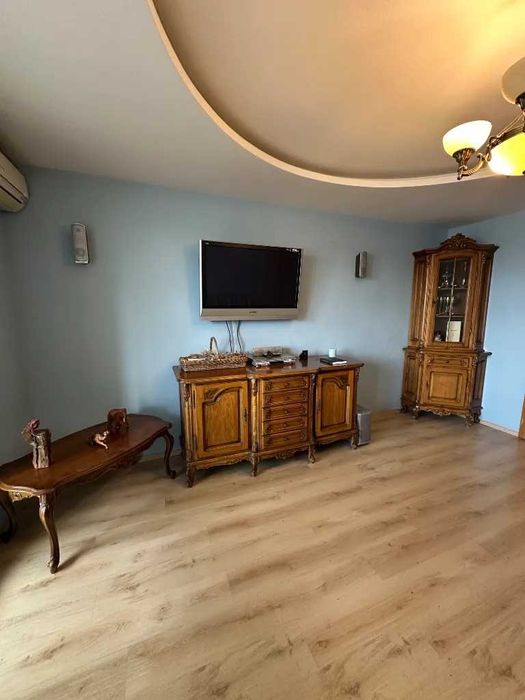 Продам 3к квартиру 96м2 с ремонтом, ул. Рабочая (низ)