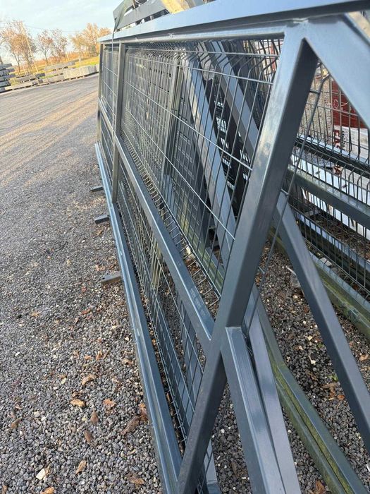 Brama przesuwa wypełnienie panel 3 D fi 5 wym. 40x1500 lewa