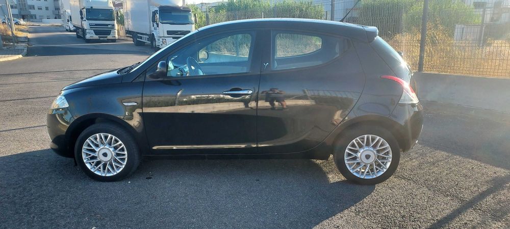 Lancia Ypsilon 1.2