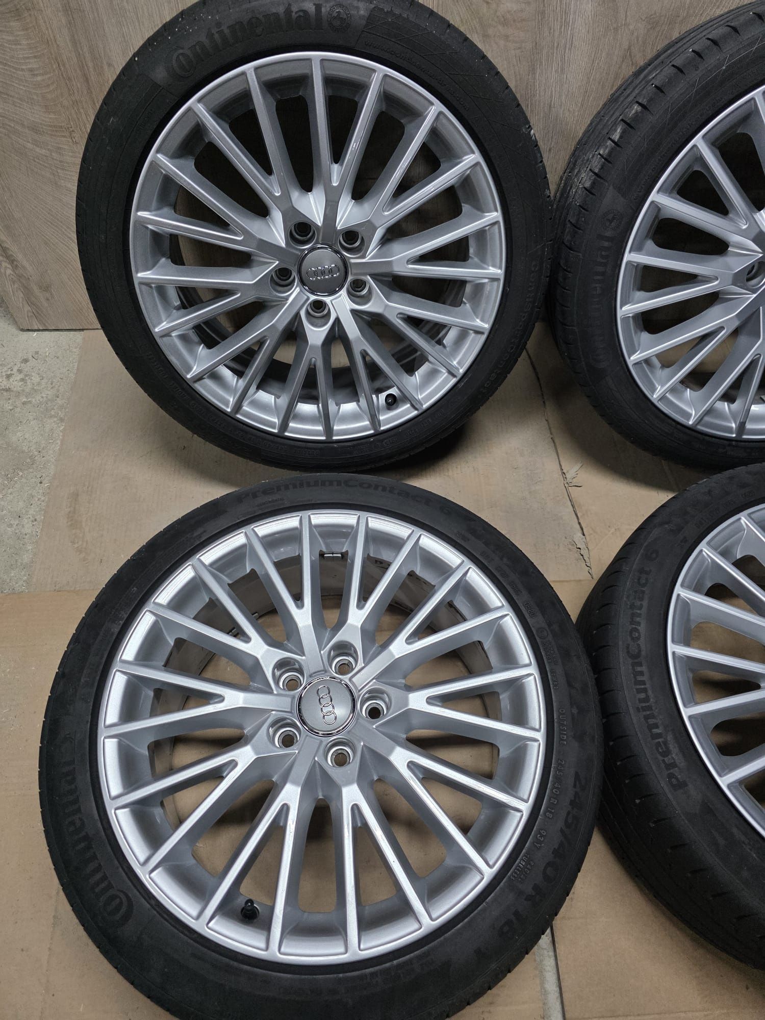 Alufelgi ori Audi r18 5x112 z oponami letnimi.