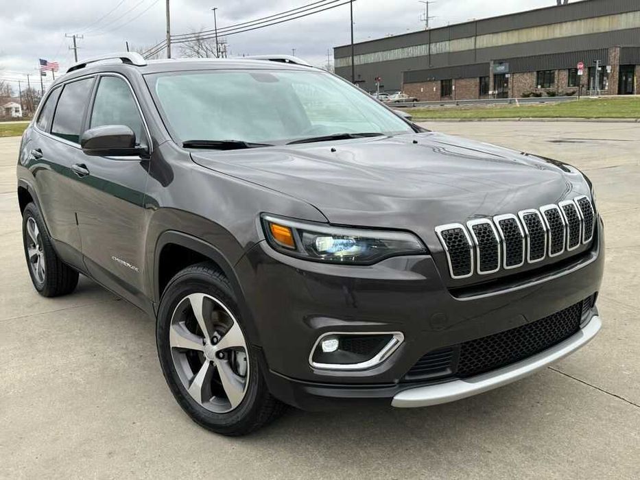 2020 Jeep Cherokee LIMITED