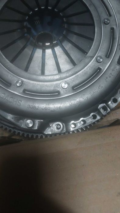 Kit de embraiagem bimassa para 2.0 TDI VW e copo expansão anticongelan