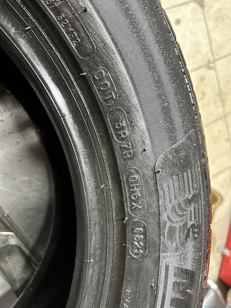 Michelin primacy4 205/60/16