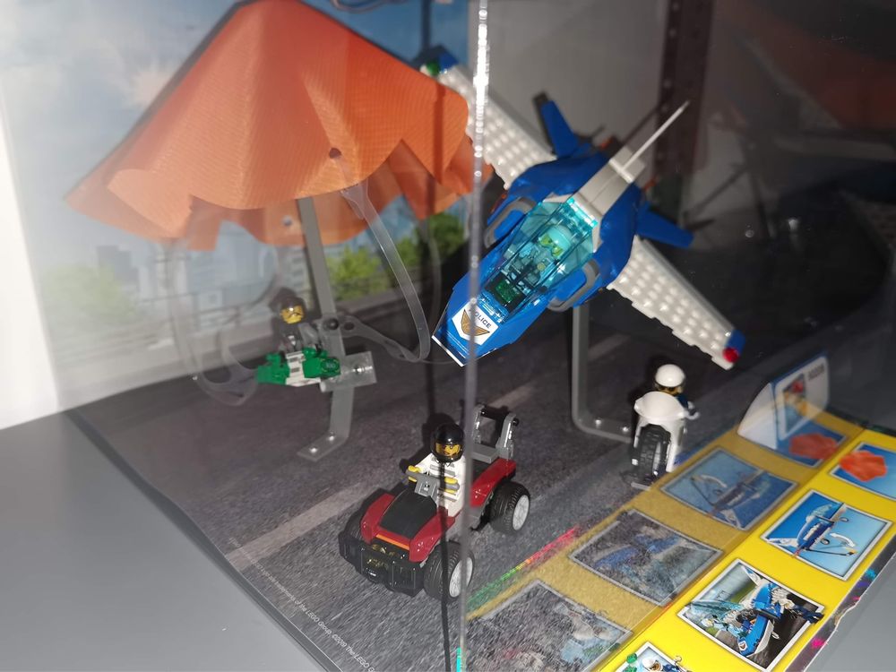 Lego City Shop Display 60208