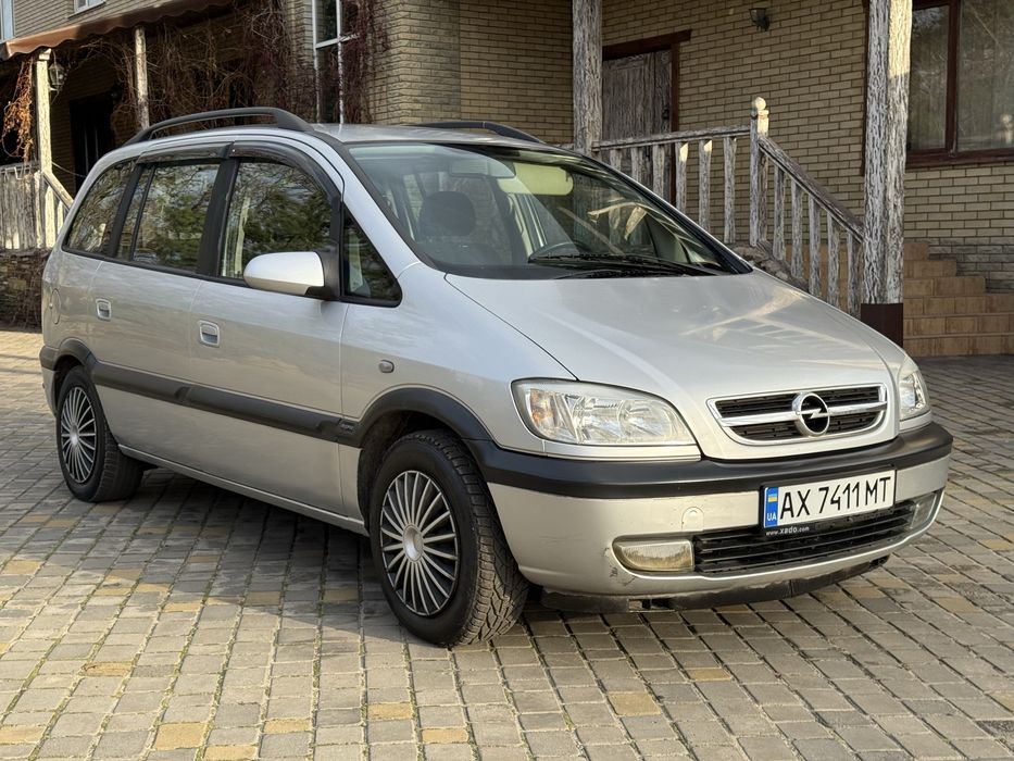 Продам Opel Zafira