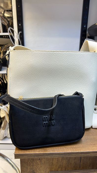Malas novas, guess e miu miu
