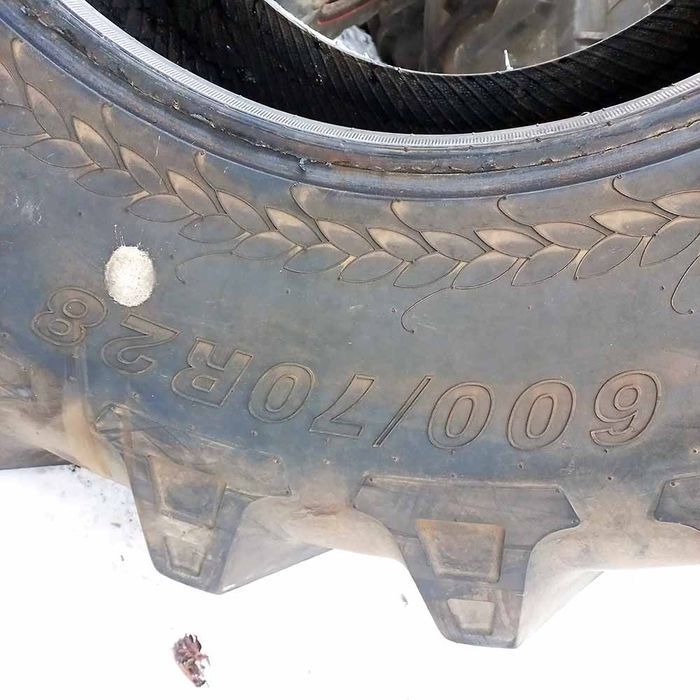 600/70 R28 Leao б/у шини трактора навантажувача 1шт | 2501482