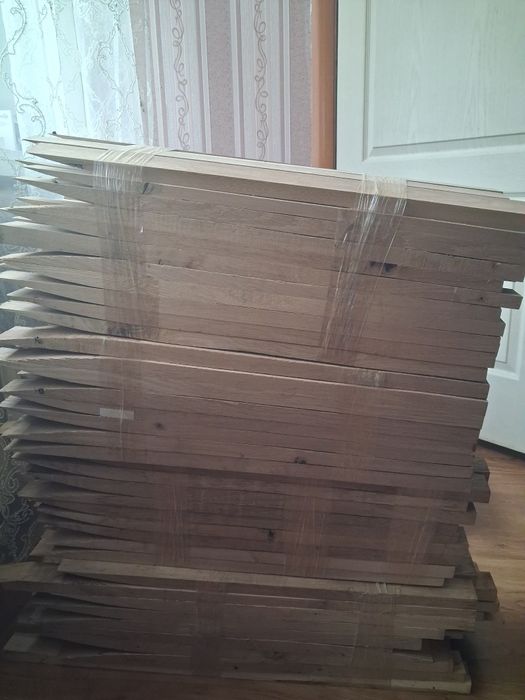 Дошки дубові та палки