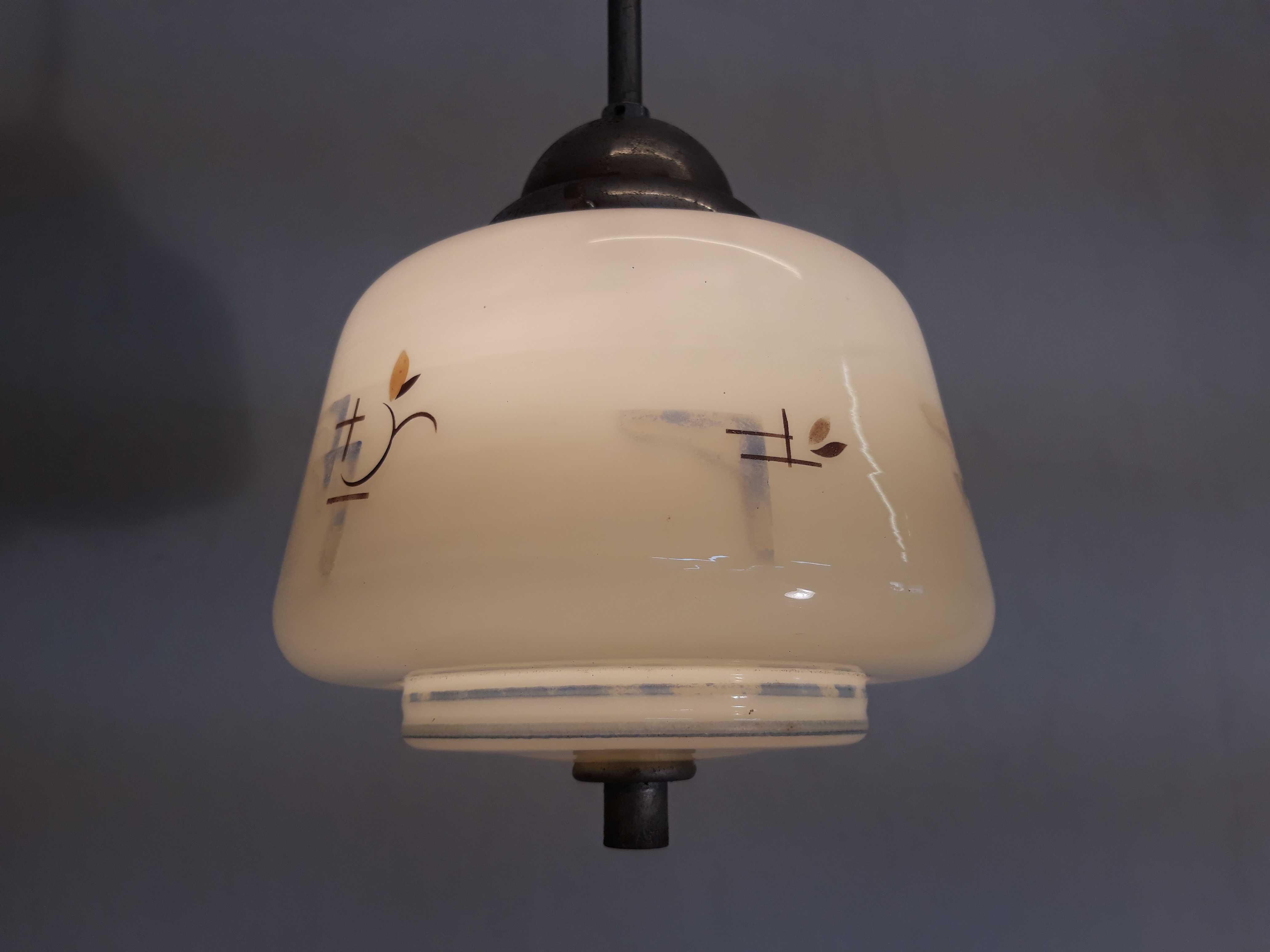 Przedwojenna lampa z kloszem, srebrna, chromowana, art deco, ampla
