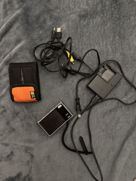 Цифровик sony t50