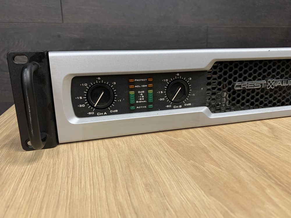 Потужний  професійний підсилювач класу D 1500Вт Crest audio SD1500