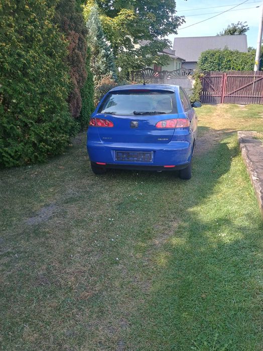 Seat Ibiza 3 1.4 16V 75 KM klimatyzacja podgrzewane fotele