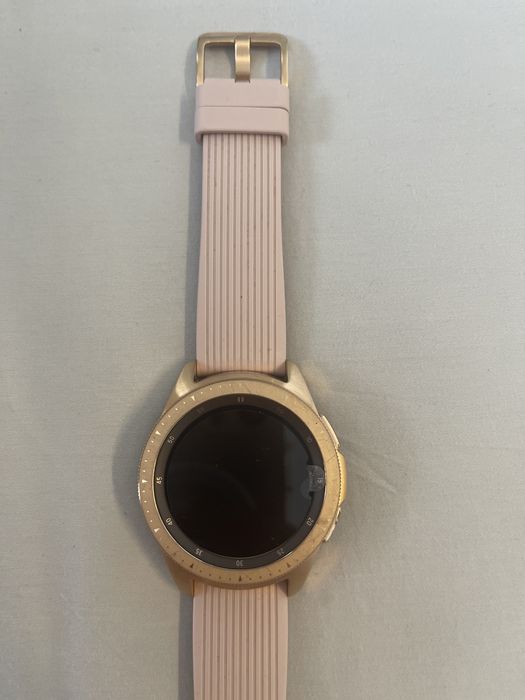 galaxy watach 42mm rose gold