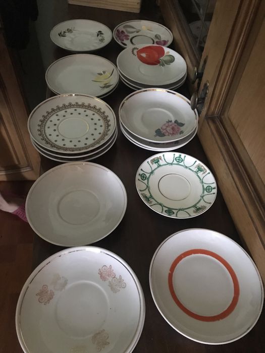 Фарфоровая посуда СССР.тарелки чашки, блюдца и др.