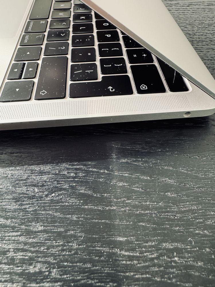 MacBook Pro 13” 256GB 8GB Ram - srebrny - Wrocław