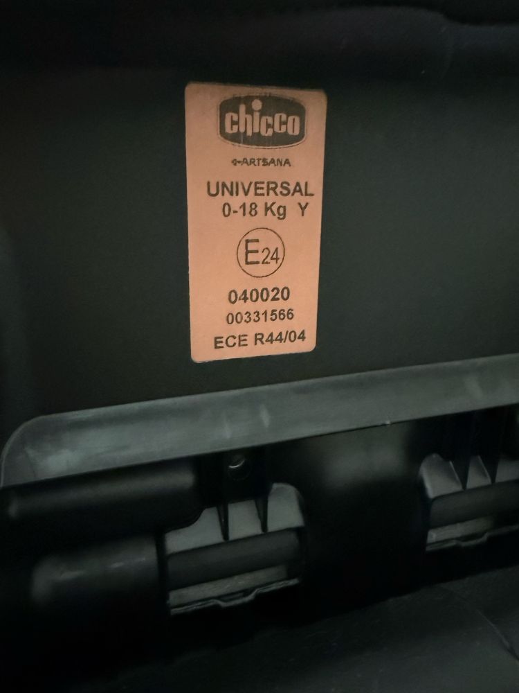 Автокрісло chicco proxima black label