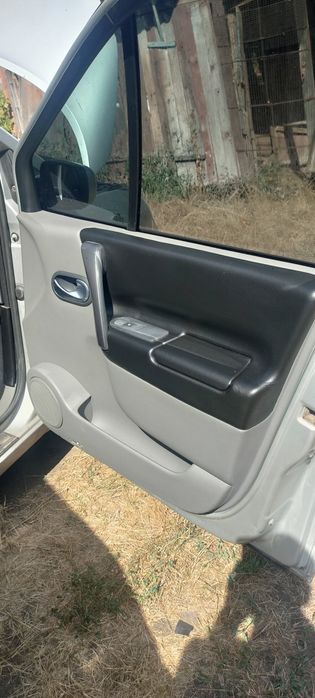 Продам автомобіль  Рено Гранд Сценік