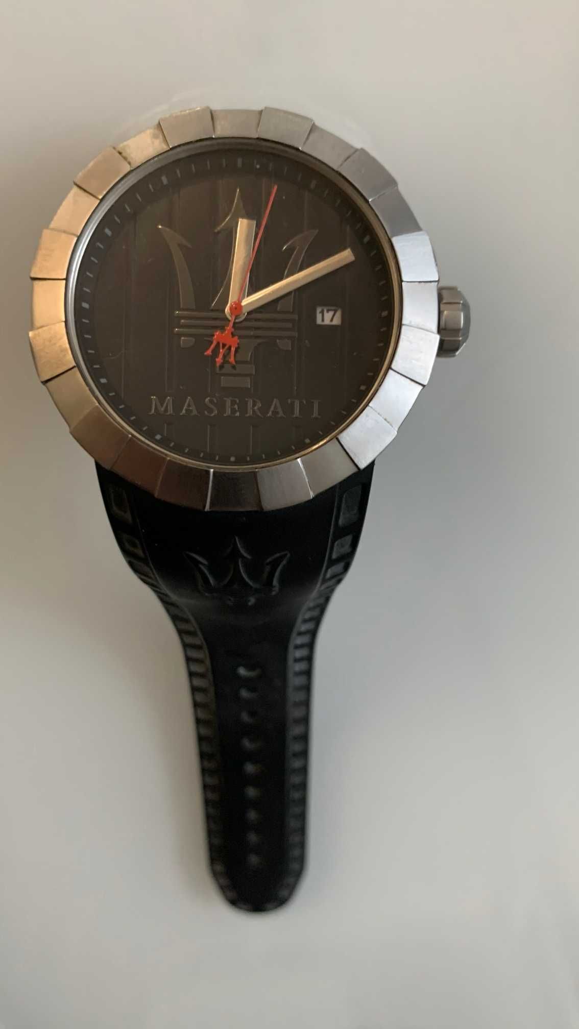 Zegarek Maserati Tridente black - pasek do wymiany