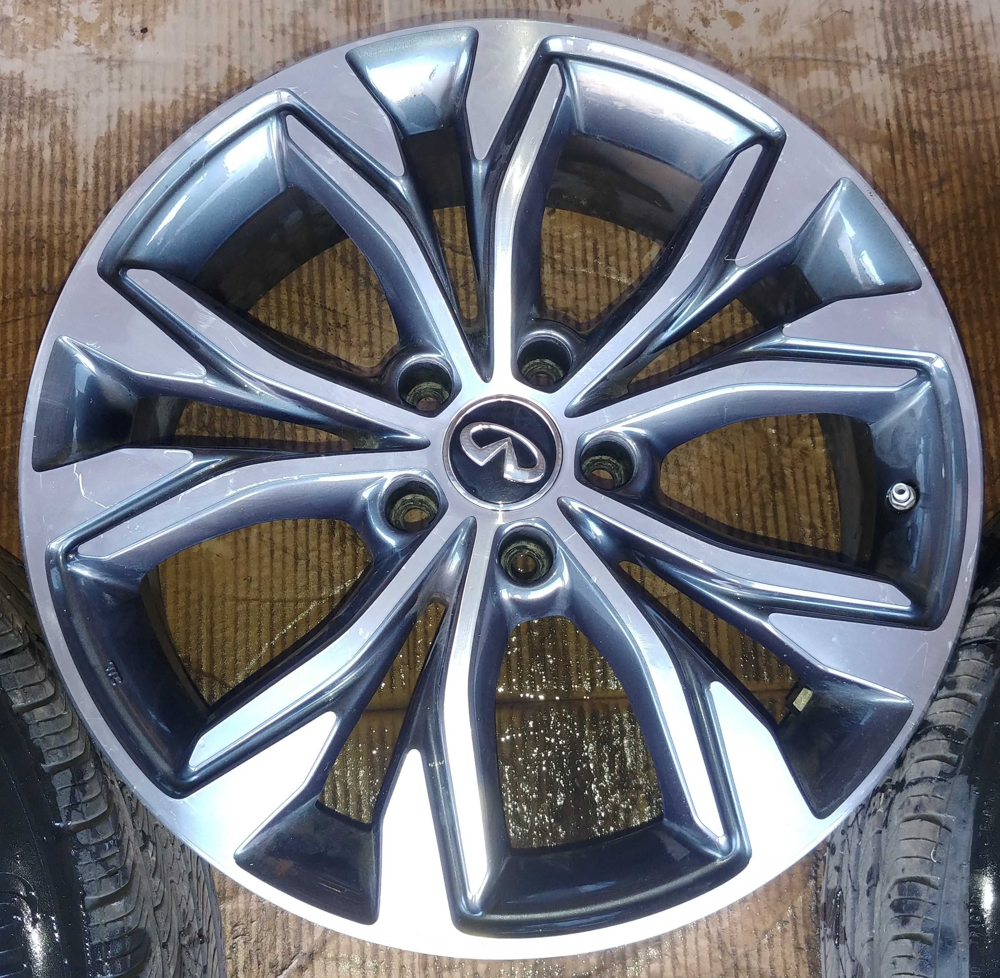 Колісний диск R18 Infiniti QX30 Инфинити Інфініті КуИкс30 (MFA) 2017-