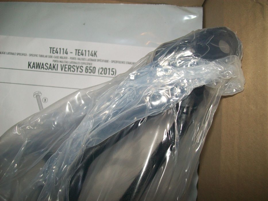 TE4114 VERSYS 650 (15>19) KAWASAKI , GIVI stelaż sakw / toreb boc