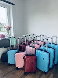 Nowa walizka M/ bagaż podreczny/ walizki do kabiny