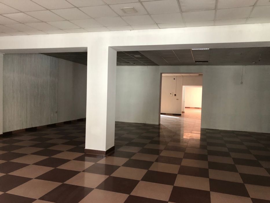 Здається приміщення на 2 поверсі