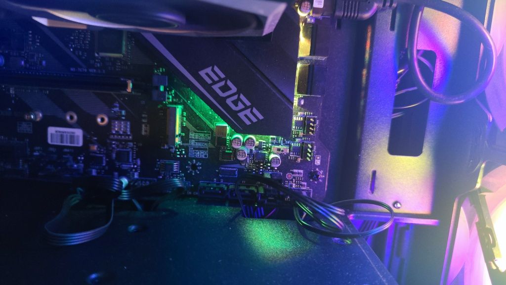I5 10400 z490 wifi rtx 2060 16gb ddr4 ssd